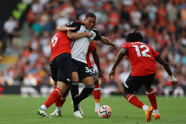 他在内线的 他在内线的