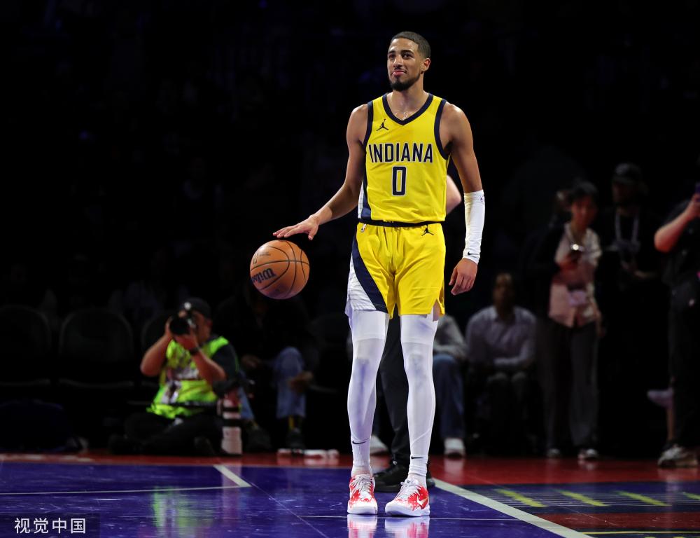 在足坛中 在足坛中